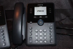 IPECS 1030i IP phone x 1 - Picture 1 of 3