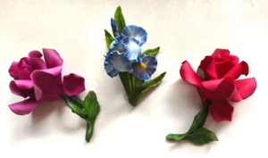 3 Stück: Lenox Fine Porcelain Iris & Napoli Dea Capodimonte Porzellan 2 Rosen - Bild 1 von 21