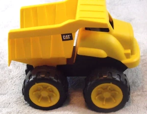 CAT Muldenkipper Spielzeug Zustand gelb Kipper große Räder Gebäude Baufahrzeug. - Bild 1 von 8