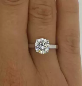 Anello di fidanzamento solitario moissanite taglio tondo bianco 2,60 ct fantasia oro bianco 14 carati - Foto 1 di 5