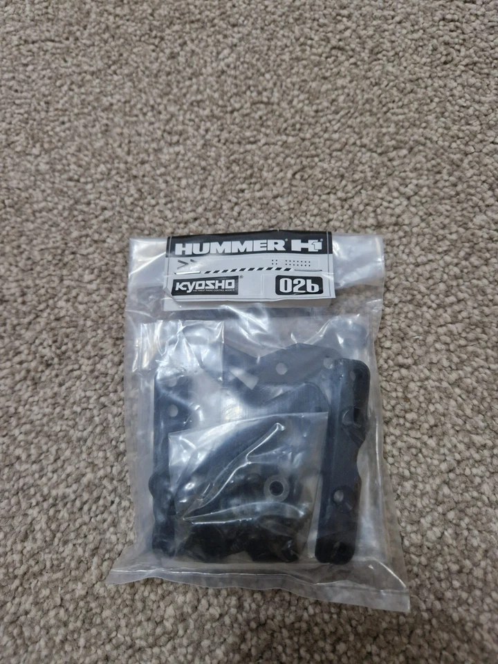 DEAGOSTINI BUILD YOUR OWN HUMMER H1 RC CAR #26 FRONT SUSPENSION PLATES & HOLDERS - Image 1 of 1