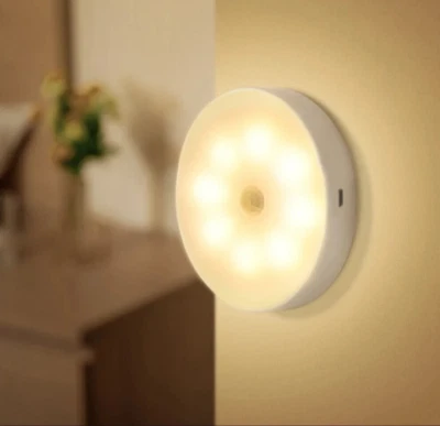 LUCE NOTTURNA CON SENSORE DI MOVIMENTO LAMPADA RICARICABILE LED NOTTE SENZA FILI - Immagine 1 di 4