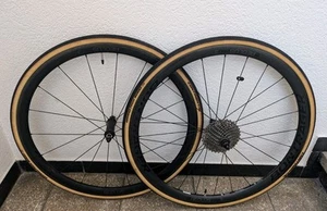 Bontrager Aeolus Pro 3 Laufradsatz Shimano 11-Fach Clincher Carbon - Bild 1 von 13