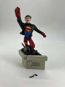COLLECTIBLE SUPERMAN DC YOUNG JUSTICE SUPERBOY DIRECT LTD ED  STATUE READ - Picture 1 of 19