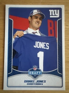 Daniel Jones 2019 Panini NFL Draft Rookies Sticker Rookie Card #545 (6958) - Bild 1 von 2