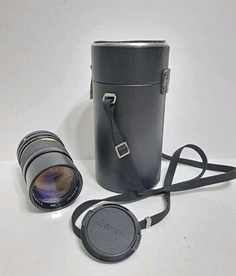 Focal 1:2.8 135MM Camera Lens JAPAN ZYKKOR Cannon With Storage Case - Image 1 of 4