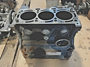 Lombardini Polaris Kohler Diesel 3 cyl Bare Block KDW-1003 1.0 - Picture 1 of 10
