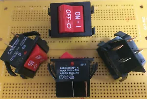 16A DPST 250Vac Wippschalter rot ein-aus I-0 Verriegelung schwarz Blende hoher Eingriff - Bild 1 von 1