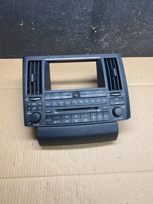 2003 to 2006 Infiniti FX35 Front Radio A/C Heater Switch Control Panel U5883 DG - Image 1 of 4