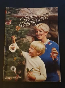 SCHÖNES URLAUBSIDEENBUCH - AVON PRODUKTE 1980 HANDWERK ORNAMENTE REZEPTE - Bild 1 von 10