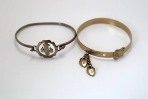 Vintage Silver/Gold Plated Child's/Small Wrist Bracelets Cub Scout? Lock Design - Picture 1 of 5