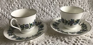 2 ROYAL DOULTON ESPRIT CUP & SAUCER BLUE GREEN FLOWERS PLATINUM TRIM #H5011 - Picture 1 of 16