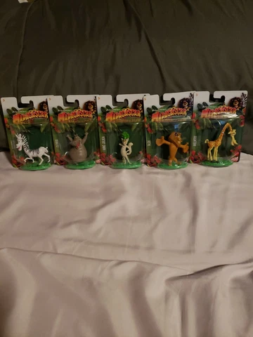 Dreamworks Madagascar Micro Collection Mini Figures Mattel Kids Toys  SET OF 5 Cover