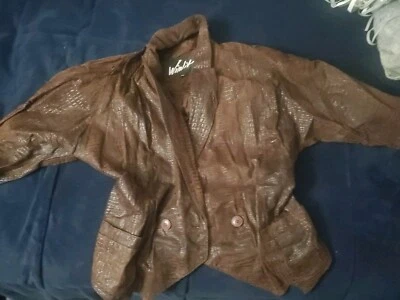 Jaqueta de Couro Vintage Winlit Anos 80 Cropped Bomber Geométrica Marrom Tamanho Feminino... - Imagem 1 de 4