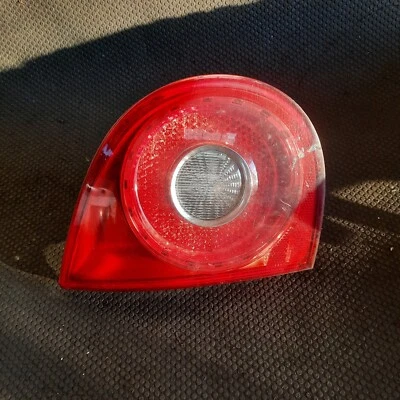 2004 VOLKSWAGEN GOLF ПАССАЖИРСКОЙ СТОРОНЕ ЗАДНИЕ ВНУТРЕННИЕ ФОНАРИ 1K6945093F #9 - Изображение 1 из 3