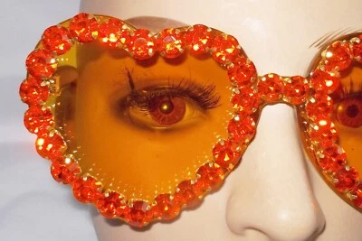 GAFAS DE SOL BOUTIQUE ÚNICAS SEXY EN FORMA DE CORAZÓN NARANJA CON CONJUNTO EN PIEDRAS Foto 1 de 4