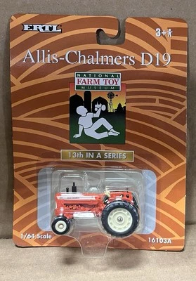 ERTL Allis Chalmers D-19 National Farm Toy Museum Tractor 13th in  Series 1/64 - Image 1 of 3