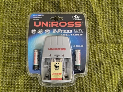 Uniross X-Ptess 150 Akku Ladegerät für AA, AAA und 9V Akkus - Bild 1 von 3