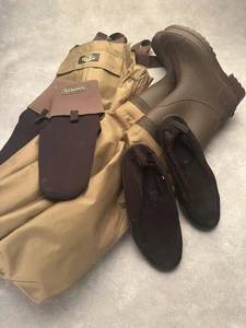 White River Mens Lug Sole Waders Size: 8 Regular, Simms - M, non Skid Shoes -S - Picture 1 of 1