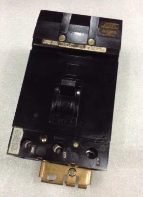 Q232175 SQD 3 ПОЛЮСА 175 АМПЕР 240 ВОЛЬТ (2 ГОДА ГАРАНТИИ) - Изображение 1 из 4