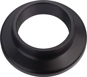 Front Wheel Hub Dust Cover 322-25118-00-00 Yamaha XT500 TT500 99-027 - Picture 1 of 3