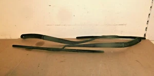 KIA SORENTO 2012 KX-3 PAIR OF FRONT WIPER ARMS - Picture 1 of 1