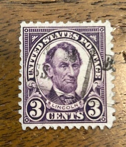 US Stamp Scott 635 3c Lincoln USED - Picture 1 of 2