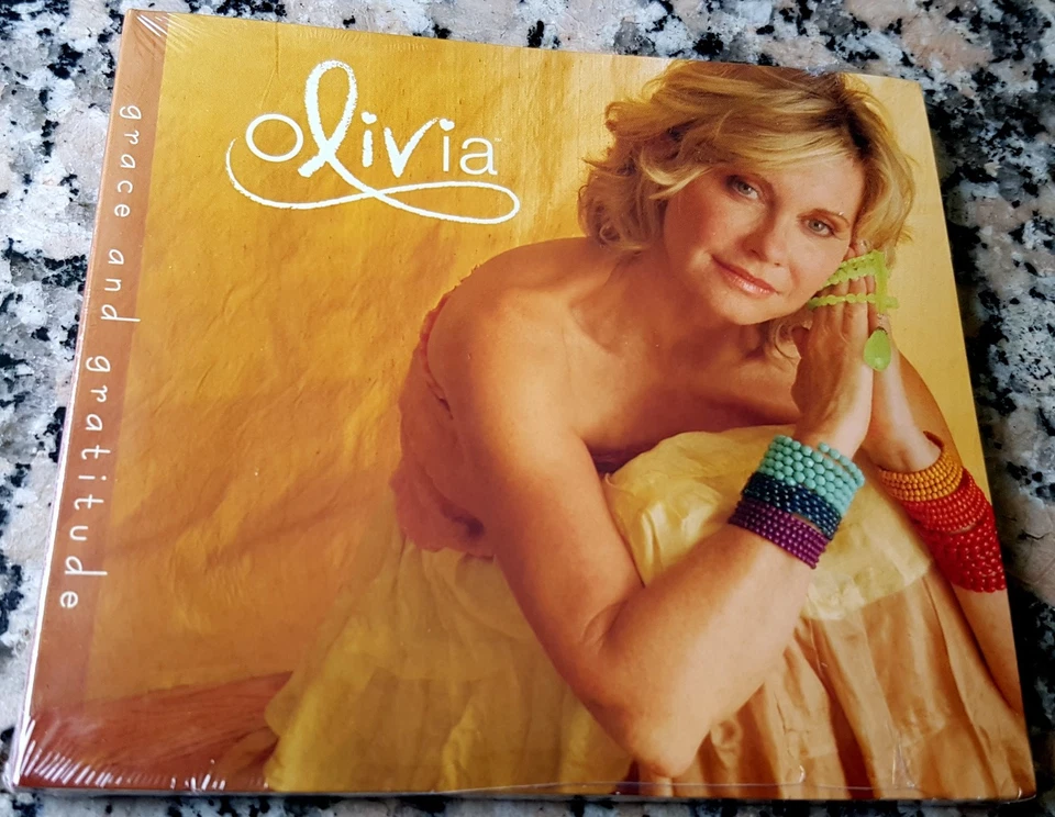 Olivia Newton John Grace and Gratitude CD 2006 20tracks