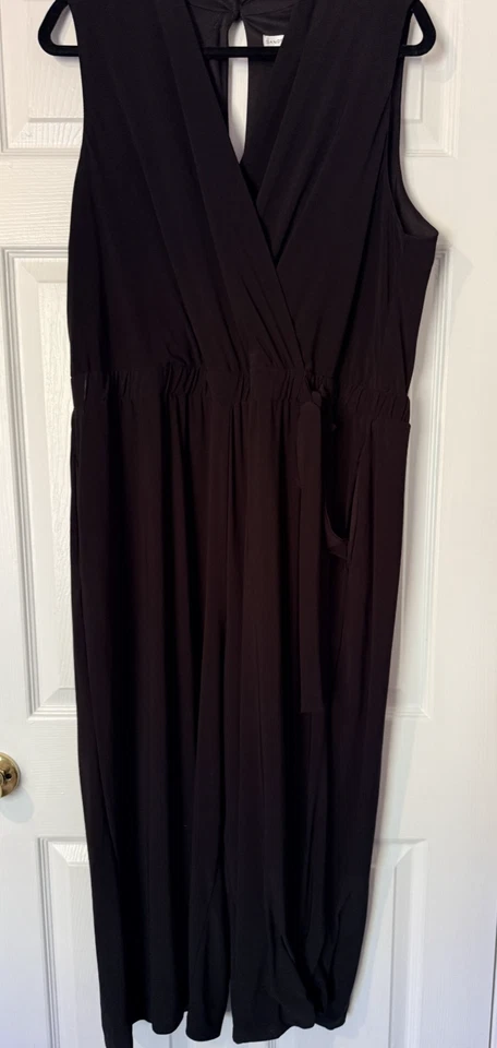 Mono Sandra Darren para mujer XXL negro lazo lateral cintura ceñida Foto 1 de 4