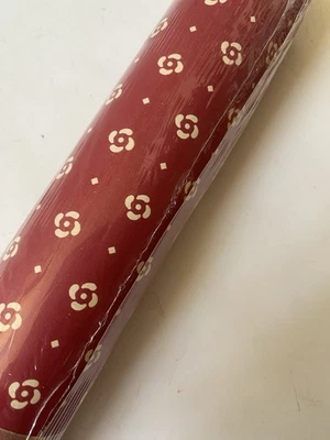 1 Waverly Roll Prepasted Wallpaper Peelable 56 sq ft 20.5"x11 yds Floral 561304 - Image 1 of 4