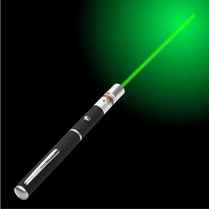 Pointeur Laser Vert 10km Puissant 1mW Stylo Longue Portée Usage Pro Présentation - Zdjęcie 1 z 5