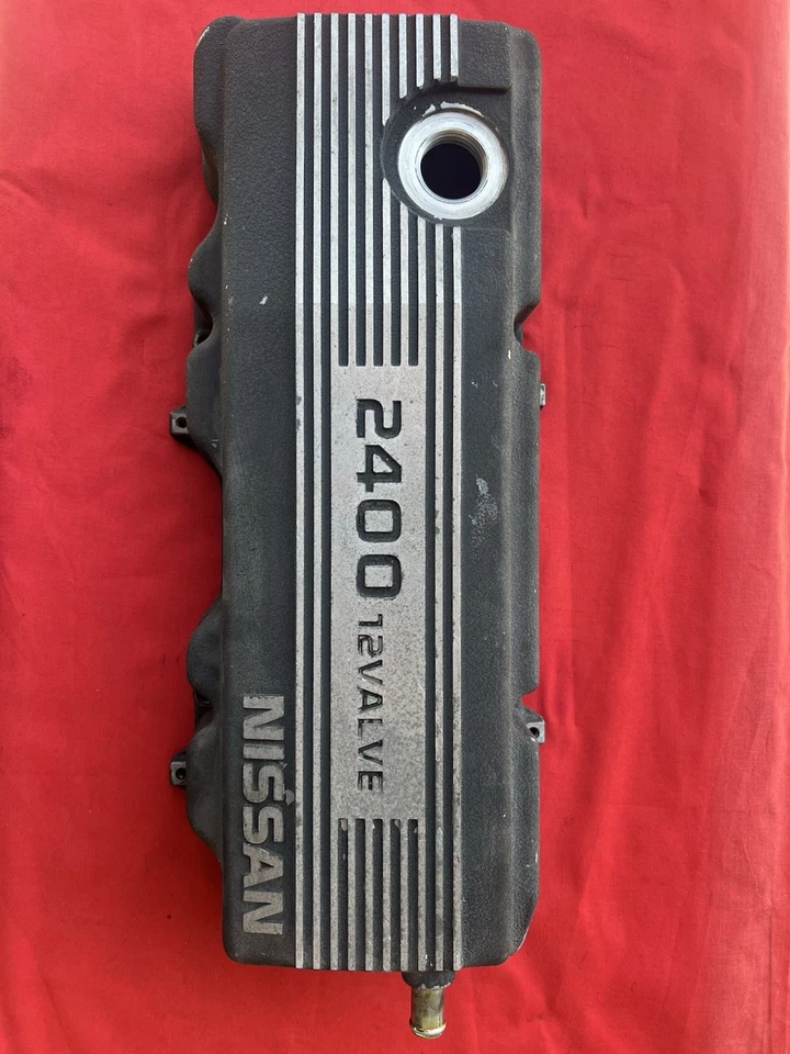 Крышка клапана 1990 1991 1992 Nissan Stanza 2,4 л изготовитель оборудования - Изображение 1 из 4