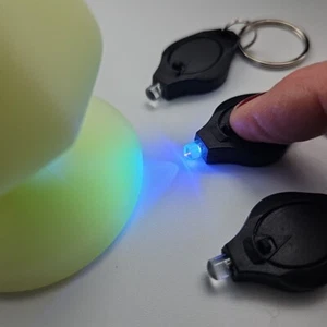 UV Blacklight Mini Keychain Ultraviolet LED Black Light Test Uranium Glass LOT 3 - Picture 1 of 5