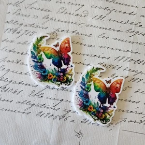 Resina plana acuarela arco iris mariposa 2 piezas, suministro artesanal - Imagen 1 de 6