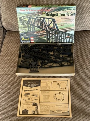 Vintage Revell Bridge & Trestle Set Scale T-6015  1958 *NEW* - Image 1 of 4