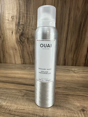 Botella OUAI Memory Mist 4,4 oz 126 g Foto 1 de 3