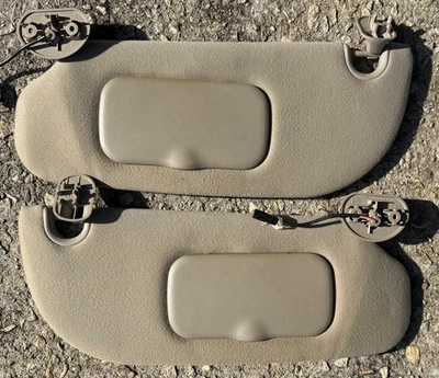 Mercury Mountaineer Ford Explorer 2006-2010 Beige Cloth Lighted Sun Visors OEM - Image 1 of 3