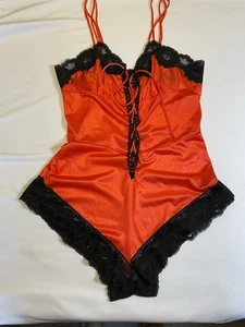 VTG 80s Formfit Rogers Teddy One Piece Shorts Lace Satin Sz 36, 14-16 Red - Picture 1 of 8
