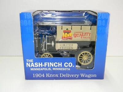 Ertl Nash Finch Die Cast Replica 1904 Knox Delivery Wagon Minneapolis MN - Image 1 of 4