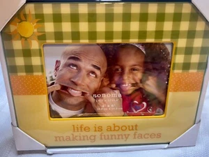 Sonoma 4”x6” Photo Frame Life Is About Making Funny Faces Green Yellow Plaid Sun - Picture 1 of 3