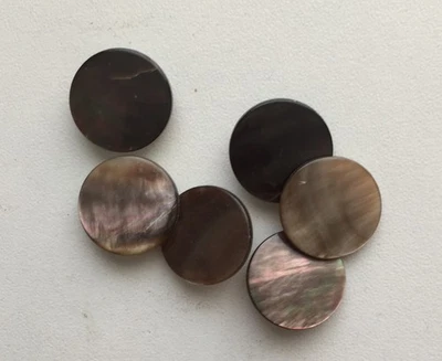 Perlmuttknöpfe: 6 schillernde Knöpfe, 15mm - Bild 1 von 2