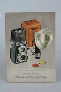 Original 1947 Montgomery Ward Photographic Catalog 121 Pgs Photography Reference - Picture 1 of 6