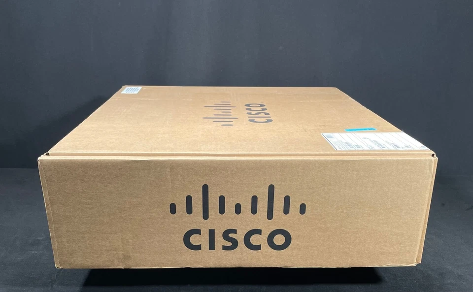 Cisco Refresh  CBS250-8PP-E-2G 8 Port PoE Smart Eligible Gigabit Ethernet Switch - Image 1 of 4