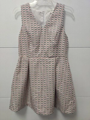 Vestido acampanado Double Zero para mujer de corte divertido con puntos Foto 1 de 4