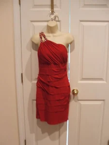 NWT NWT CITY TRIANGLES RED ONE SHOULDER ruched prom/party dress size jr l- 9-11 - Picture 1 of 3