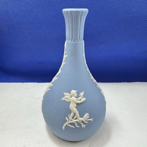 Flower Vase Wedgwood Vintage Blue White Bulbous Cherub 5" - Picture 1 of 8