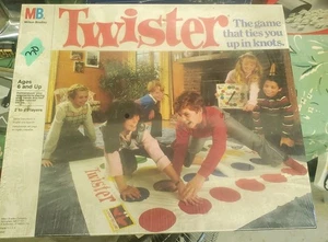 Vintage Twister Milton Bradley 4645 Game USA - NEW SEALED! MINT 1986 - Picture 1 of 5