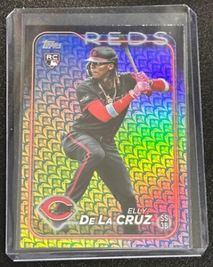 2024 Topps Series 1 - #141 Elly De La Cruz Holiday Reds Rookie RC - Picture 1 of 6