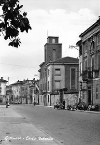 AL7-90A) GATTINARA CORSO VALSESIA BAR GELATI ANIMATA AUTOMOBILE D'EPOCA VERCELLI - Imagen 1 de 2
