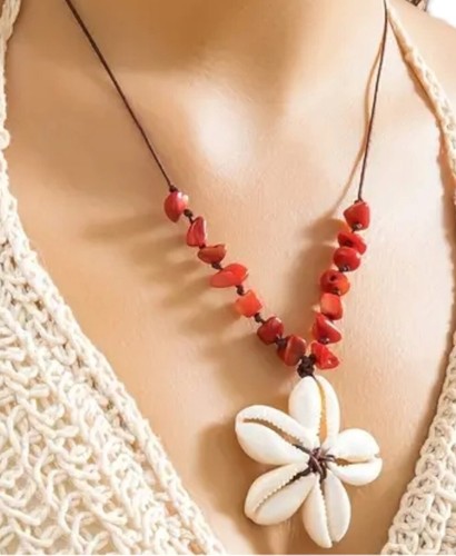 OFF WHITE ciprea conchiglia fiore collana floreale Boho Beach vacanze estive in scatola BN stupefacente